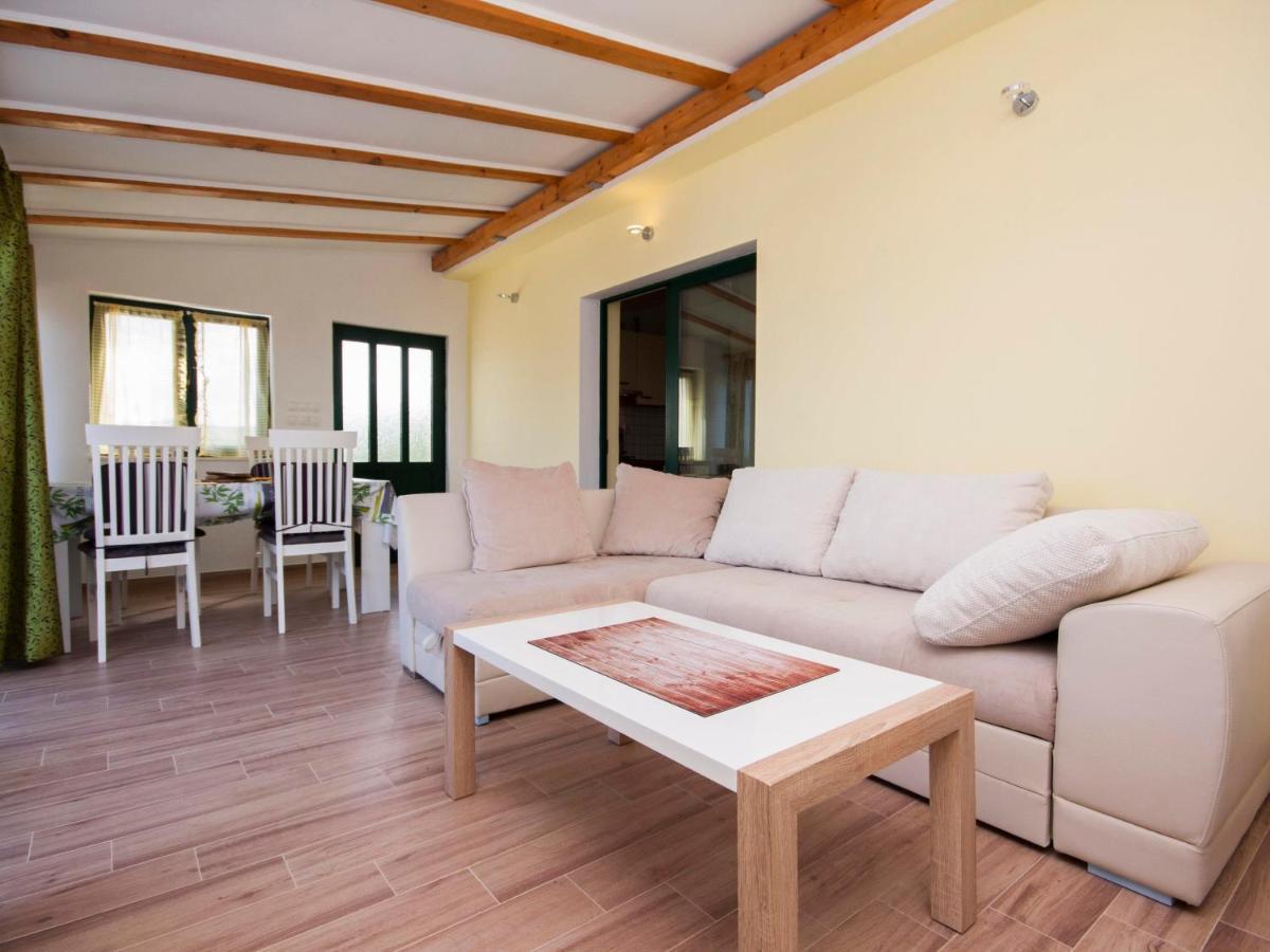 Holiday House Marko Ražanj Exterior foto